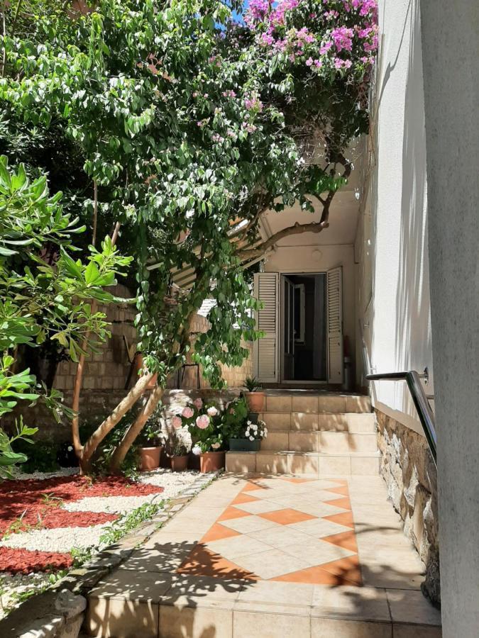 Apartmani Abeona Будва Екстериор снимка