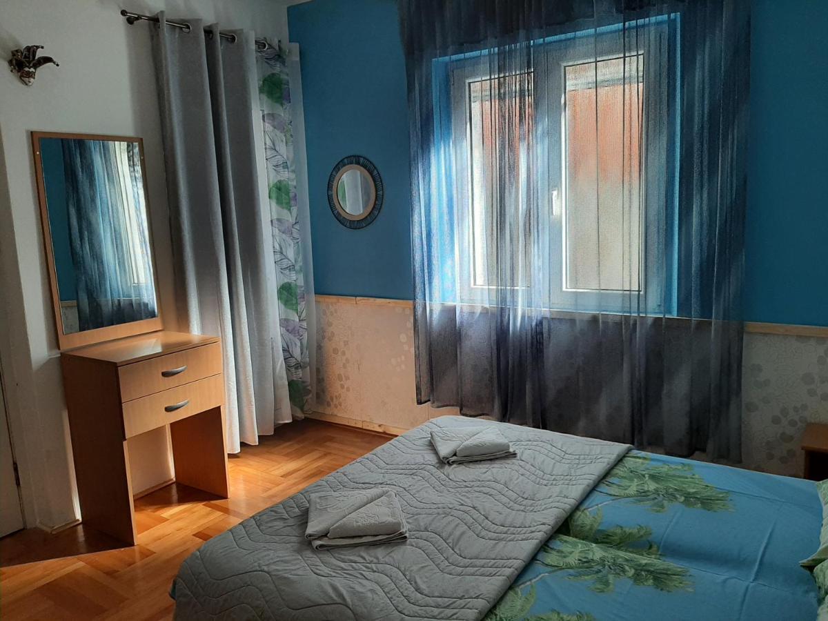 Apartmani Abeona Будва Екстериор снимка